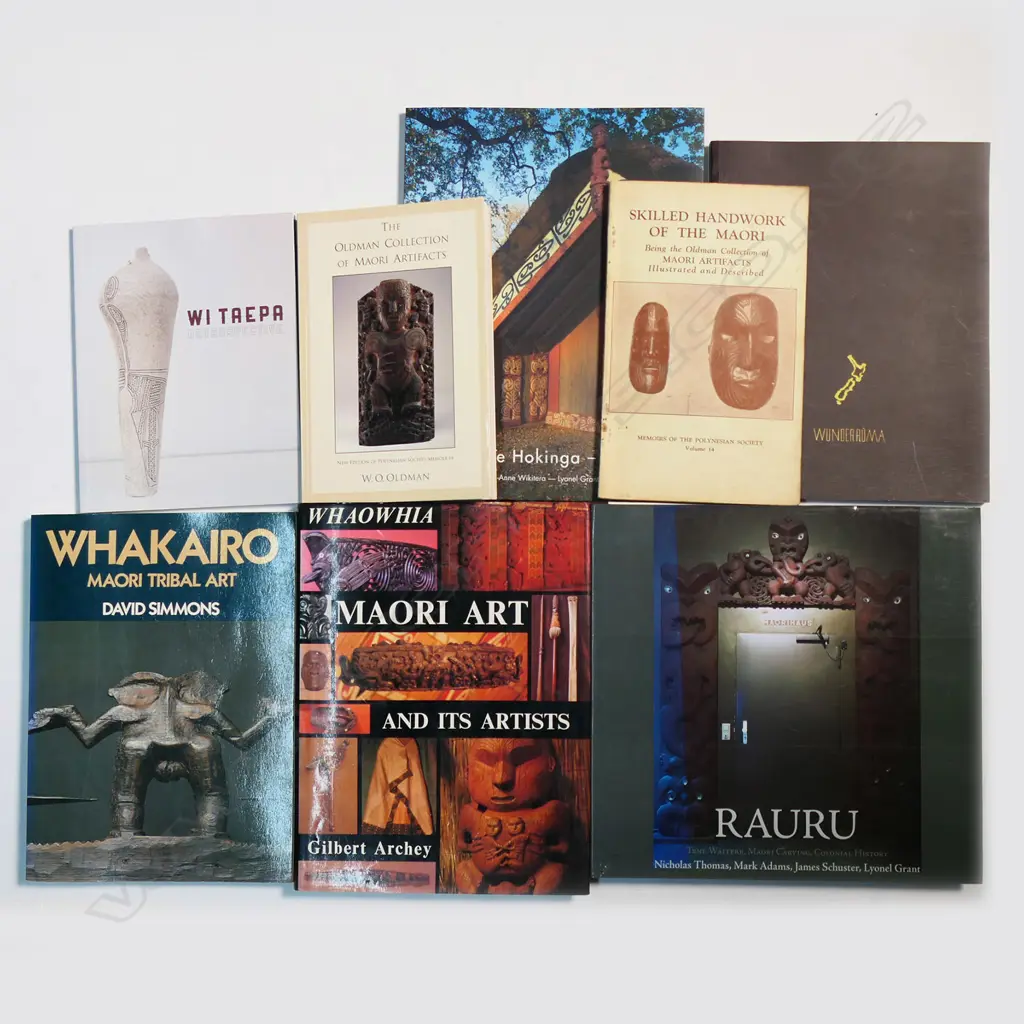MĀORI CARVING & ART - 8 PUBLICATIONS Image 1++